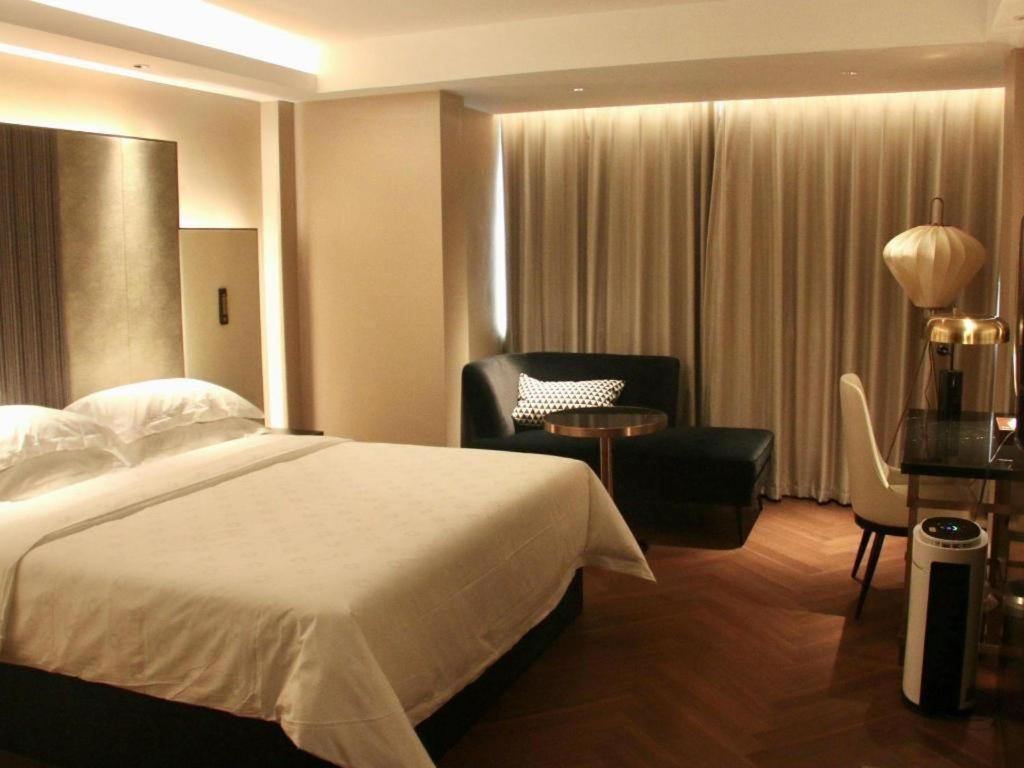 Jinjiang Metropolo Shanghai Minhang Exterior photo