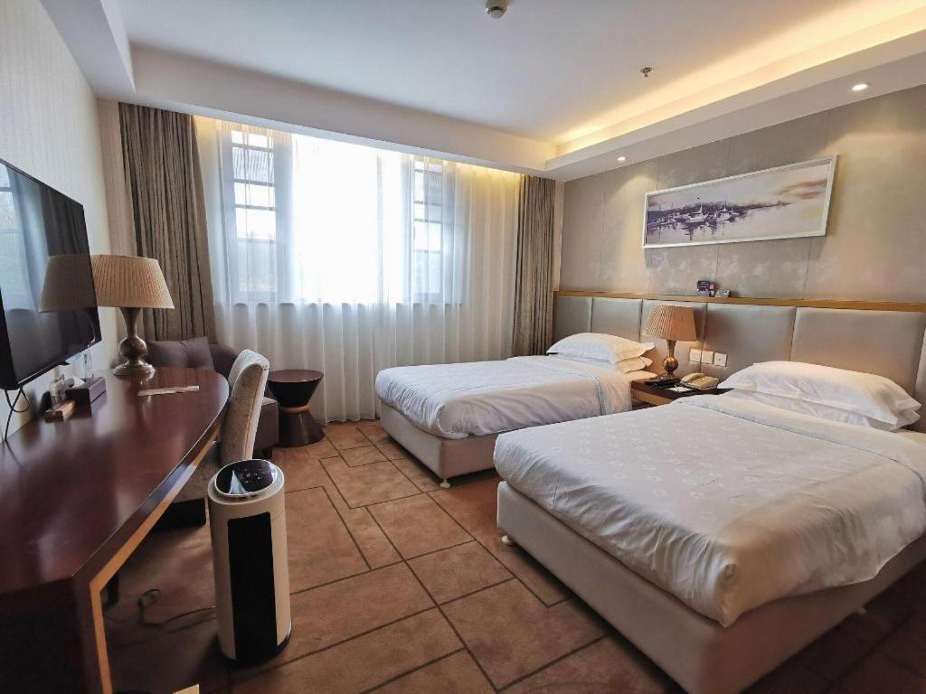 Jinjiang Metropolo Shanghai Minhang Exterior photo