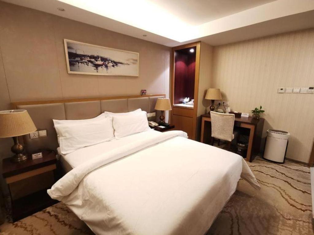 Jinjiang Metropolo Shanghai Minhang Exterior photo
