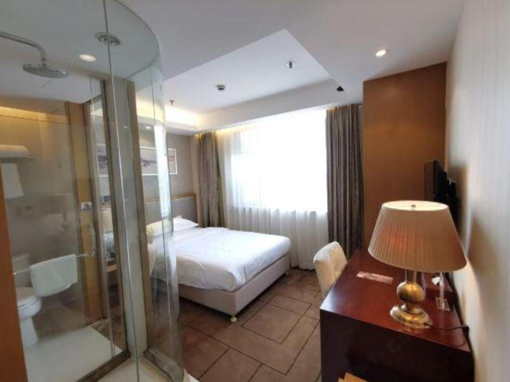 Jinjiang Metropolo Shanghai Minhang Exterior photo