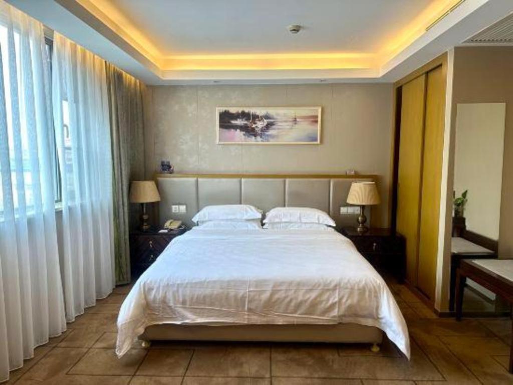 Jinjiang Metropolo Shanghai Minhang Exterior photo
